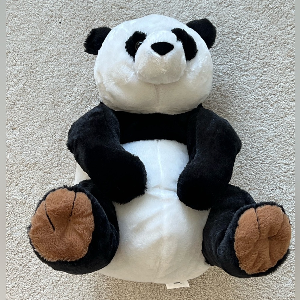 Alex Hug Me 15.5 inch Panda stuffed toy, new without tags